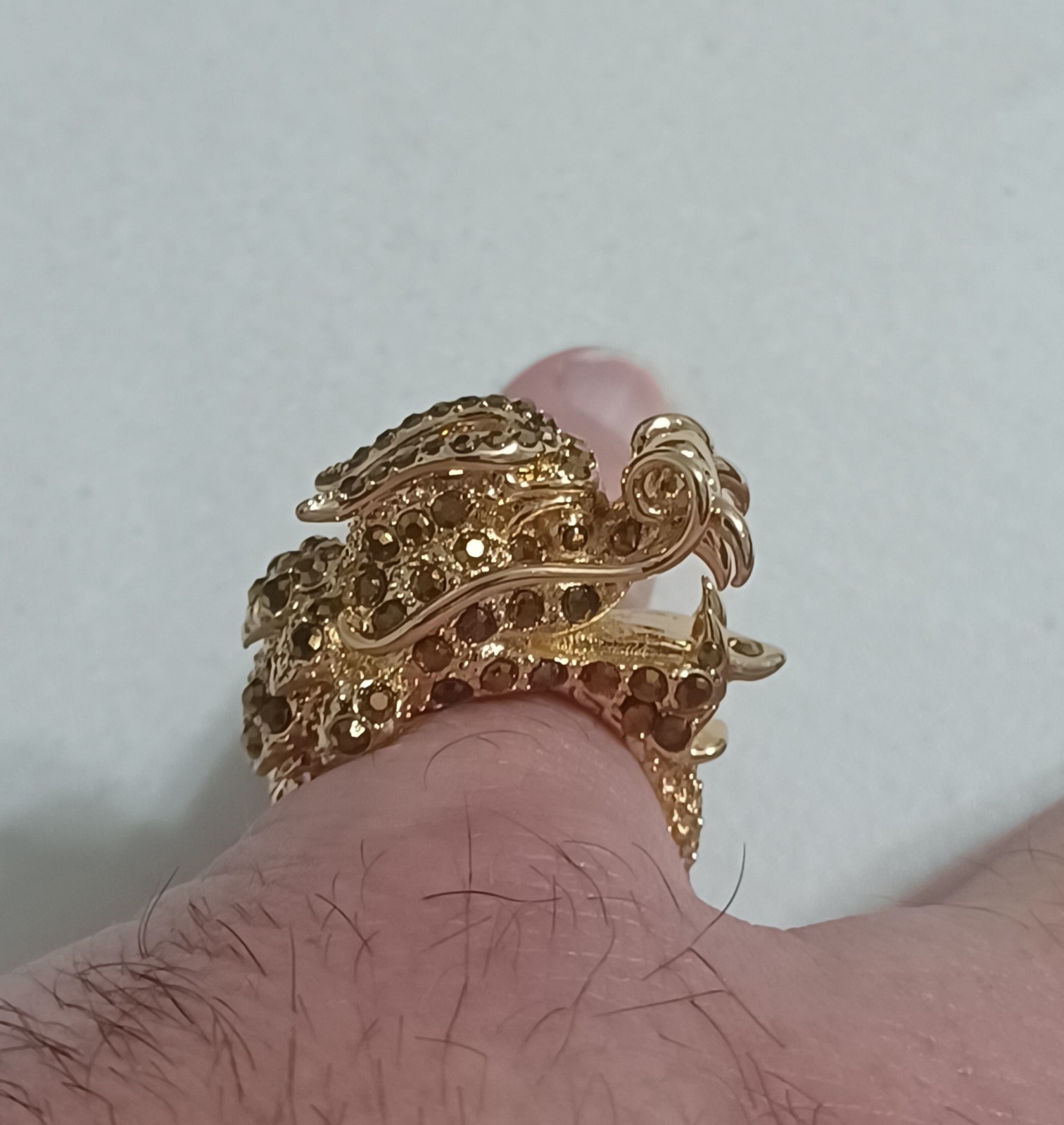 🐲 COOL Simply VERA WANG Gold Tone DRAGON RING, Simulated Crystal Gems SIZE 8