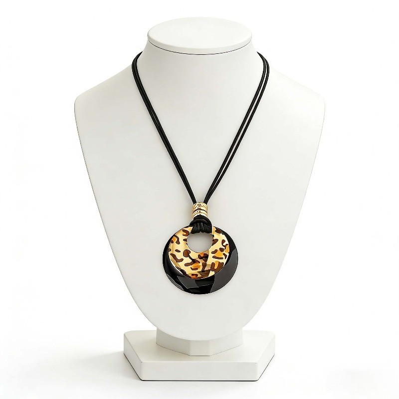 Women’s Retro Leopard Print Pendant Necklace Fashion Hip Hop Choker Chain