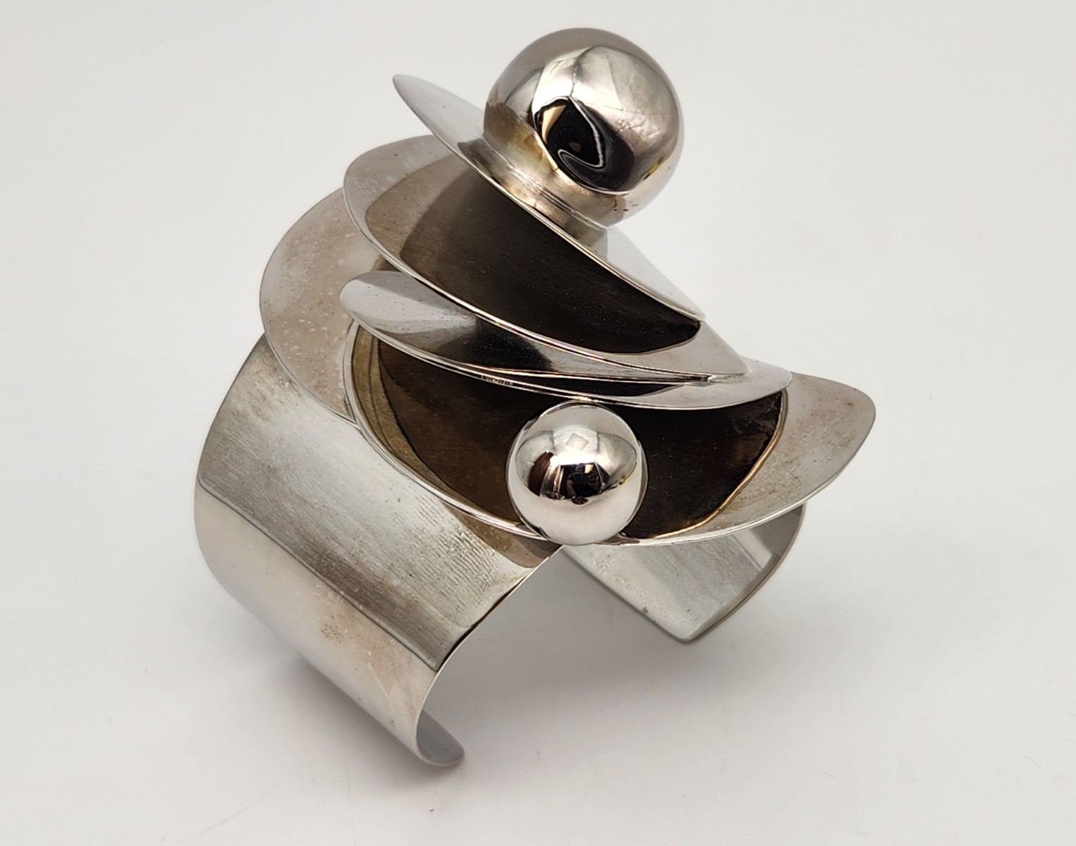 Alexis Bittar Big Bold Modernist Kinetic Silvertone Metal Cuff Bracelet