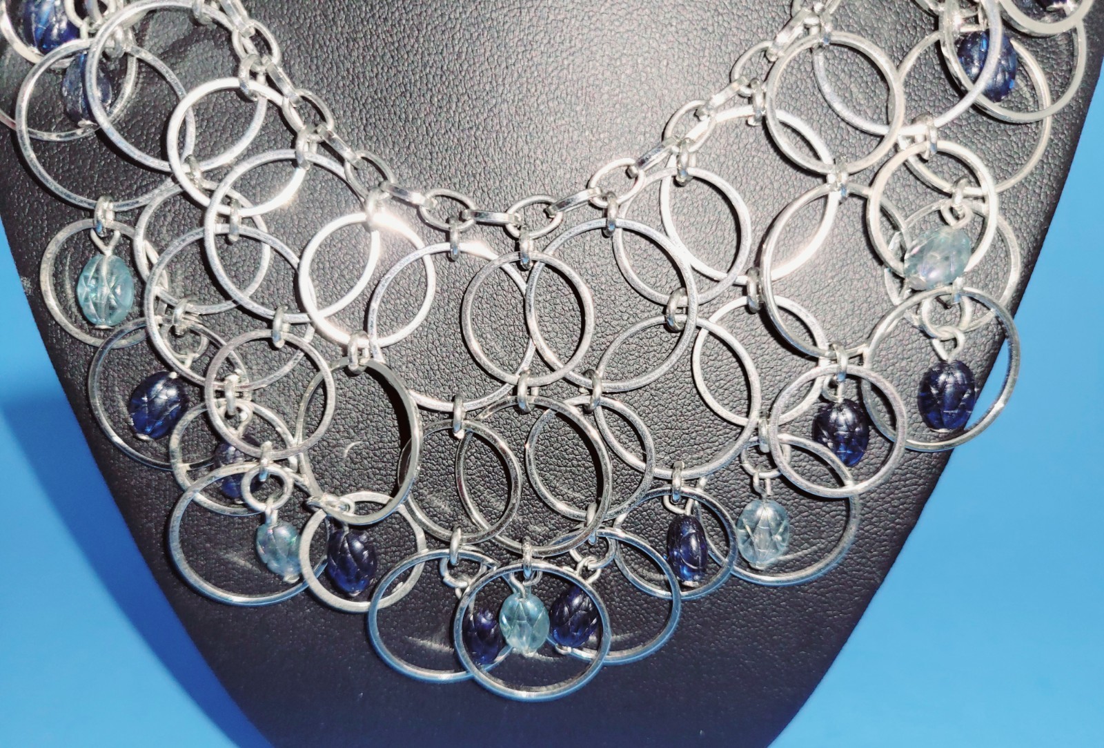 VTG Silverstone Adjustable Necklace With Blue & Aqua Marine Glass Beads
