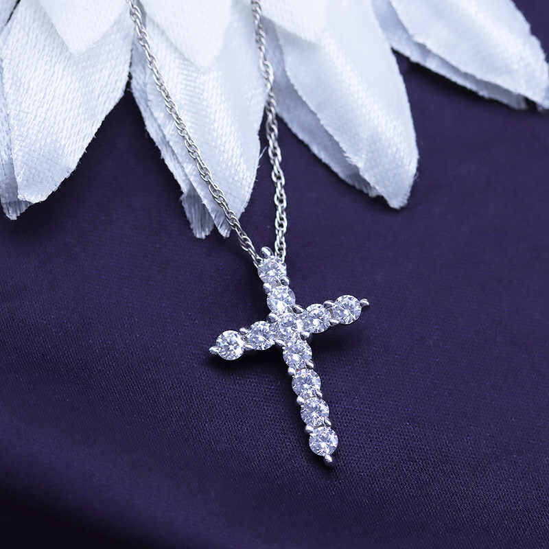 Cross Pendant 18″ Necklace Simulated Diamond in 925 Sterling Silver