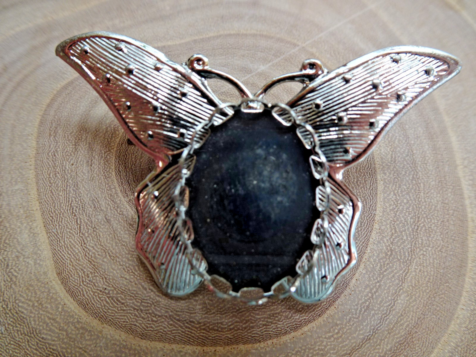 Butterfly Bright Rhodium Silver color Brooch 13x18mm Bezel Mount (pkg 6) 0144