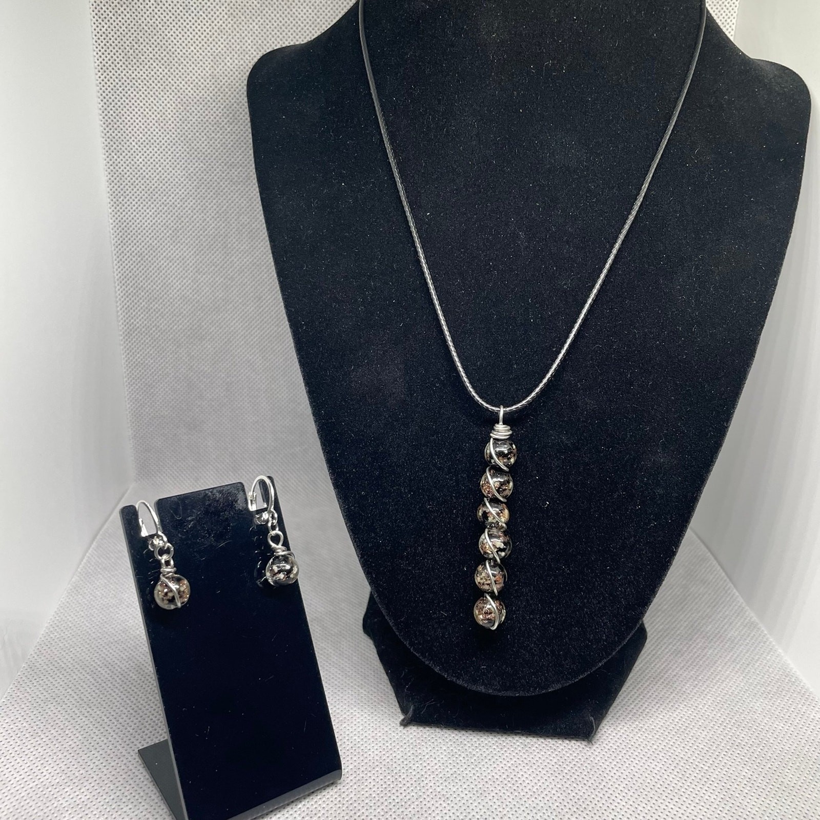 Black Firefly Beads Wrapped With Copper-core Wire Necklace & Earring Set