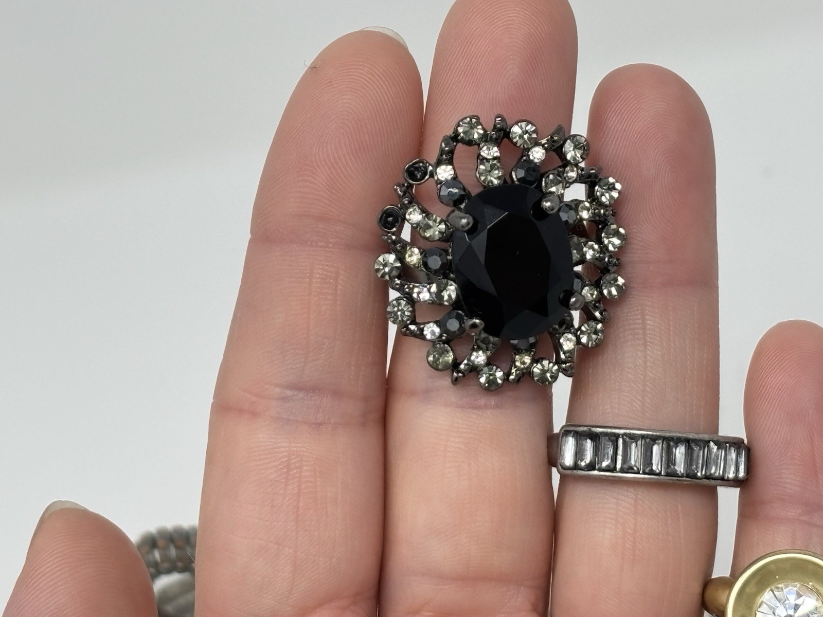 Rhinestone Cocktail Statement Costume Ring lot (15) Rings Mixed Flower Oversized
