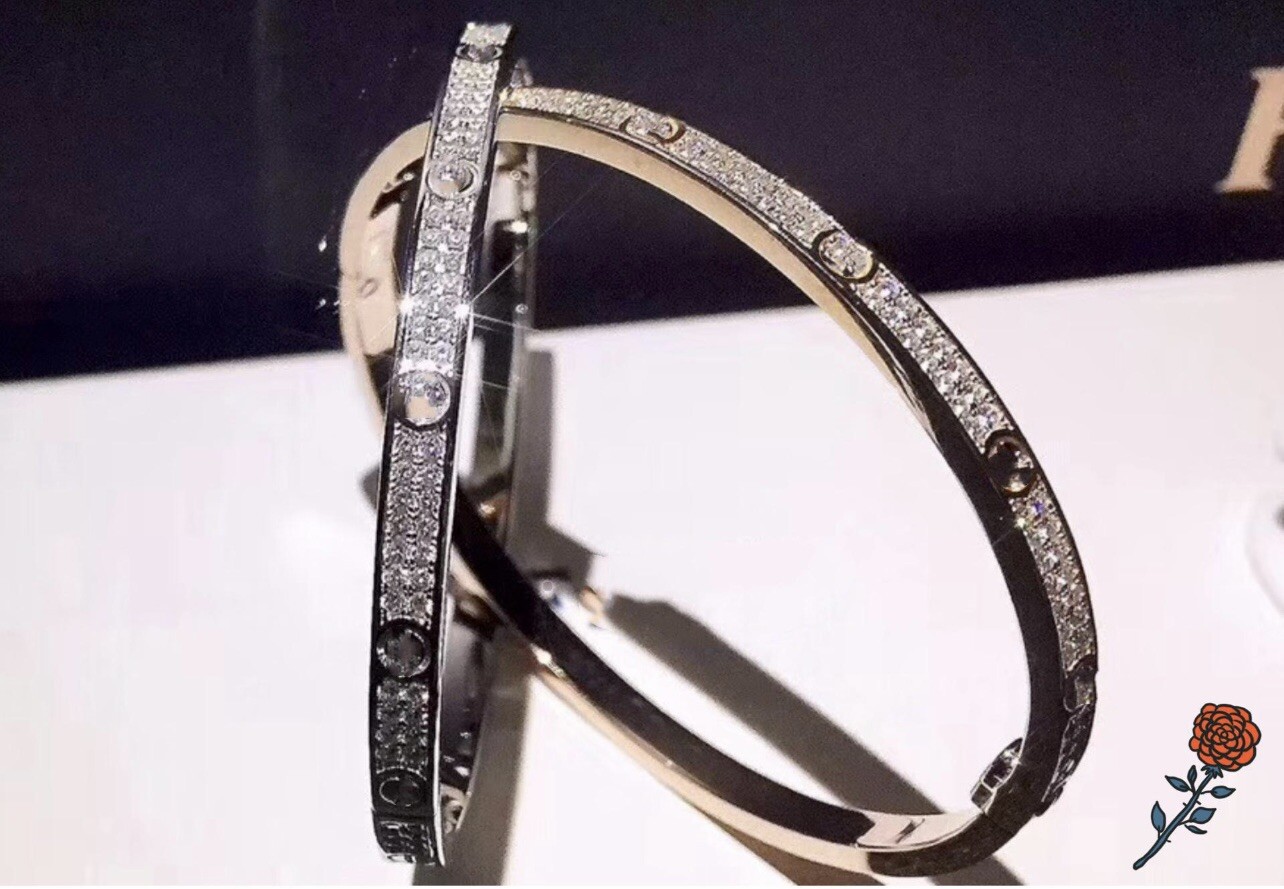 glass diamond bracelet. Can Take 30 Days To Ship But A lot Less.