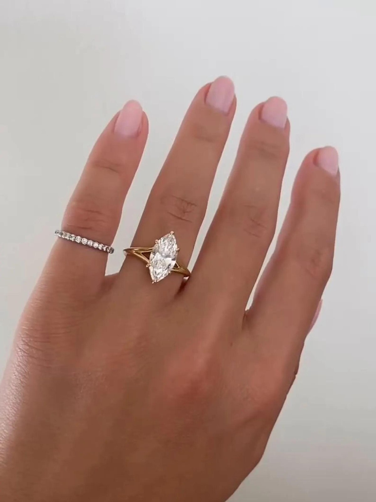 1.50CT Marquise Moissanite Solitaire Engagement Ring, Split Shank Solitaire Ring