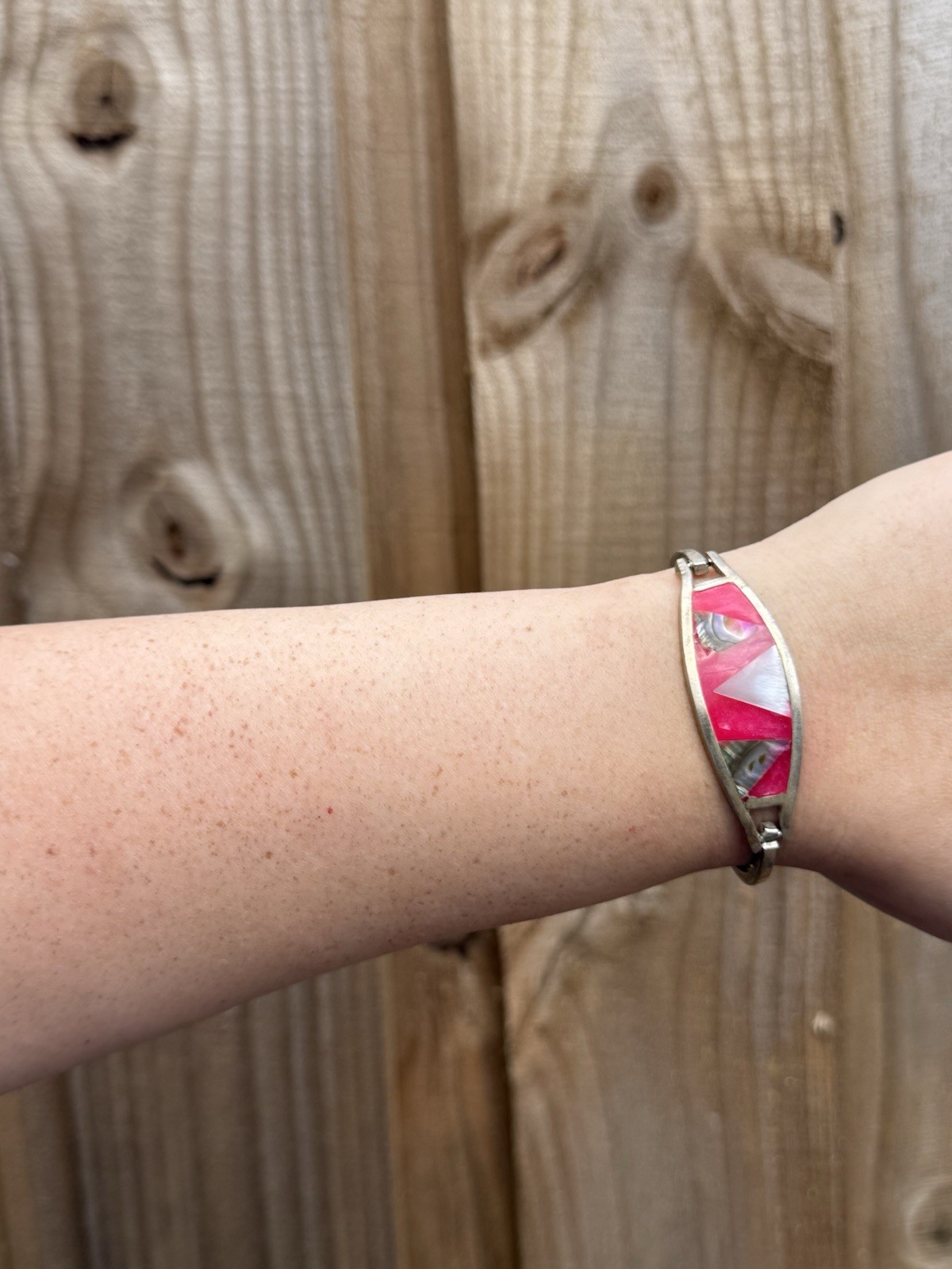Alpaca Mexico Silver Tone Cuff Bracelet Pink Enamel/Abalone Inlay
