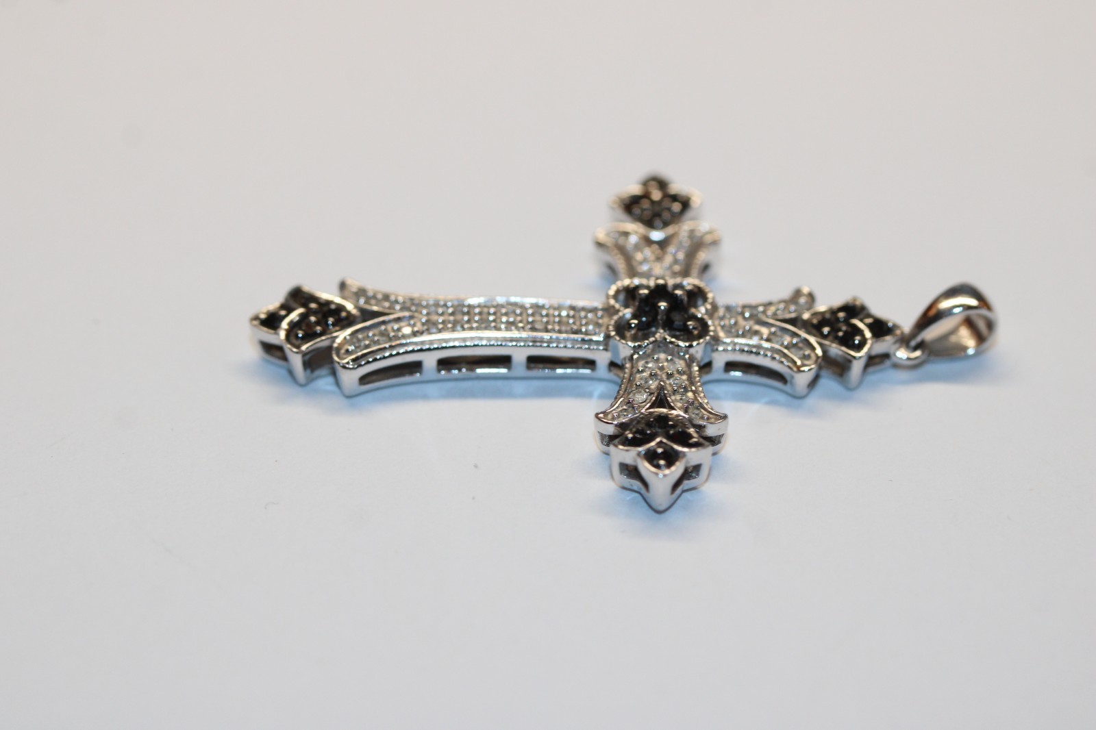Sterling Silver JS Black and White Diamond Tested Cross Pendant Necklace #216