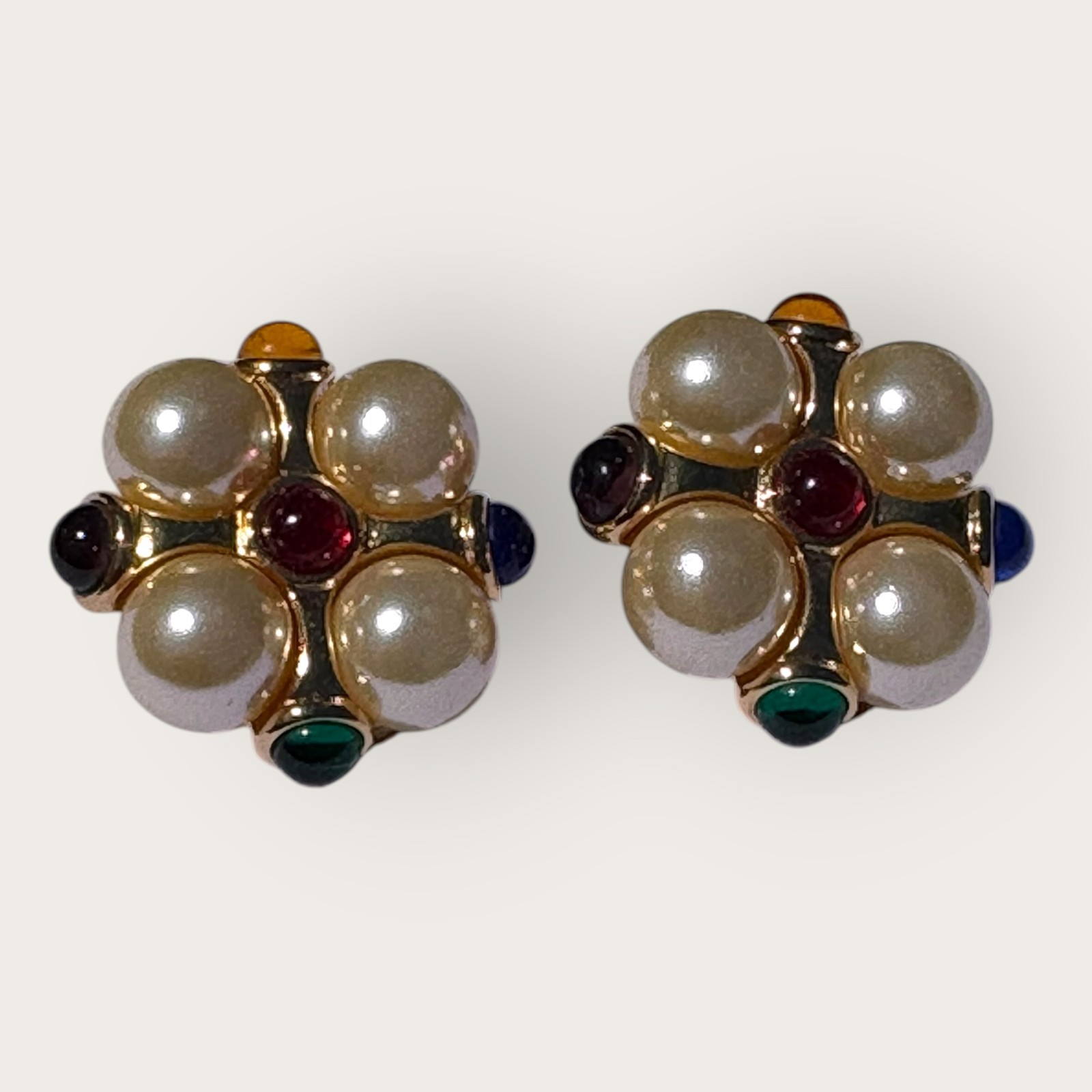 KJL Kenneth Jay Lane Faux Pearl Multi-Color Cabochon Gold Tone Clip-On Earrings