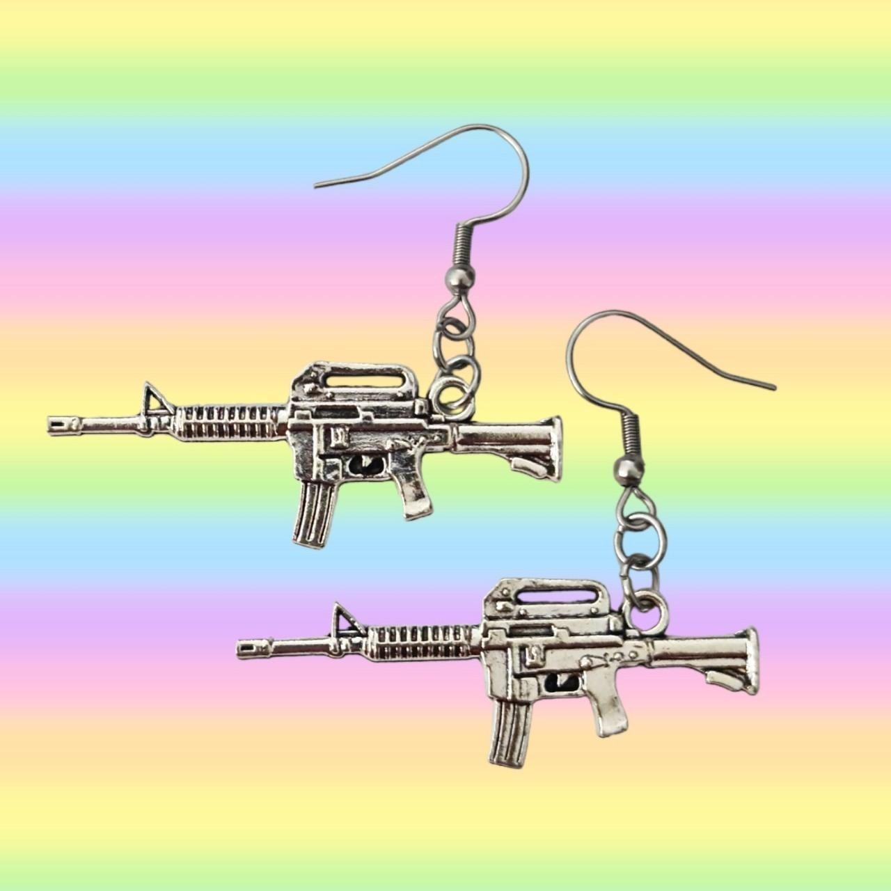 NEW Handmade Assault Rifle Gun Stainless Steel Earrings Unique Style 1 Pair AU