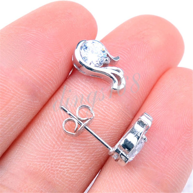 925 Sterling Silver HypoAllergenic Virgo Zodiac Sign Crystal Stud Earrings Q1226