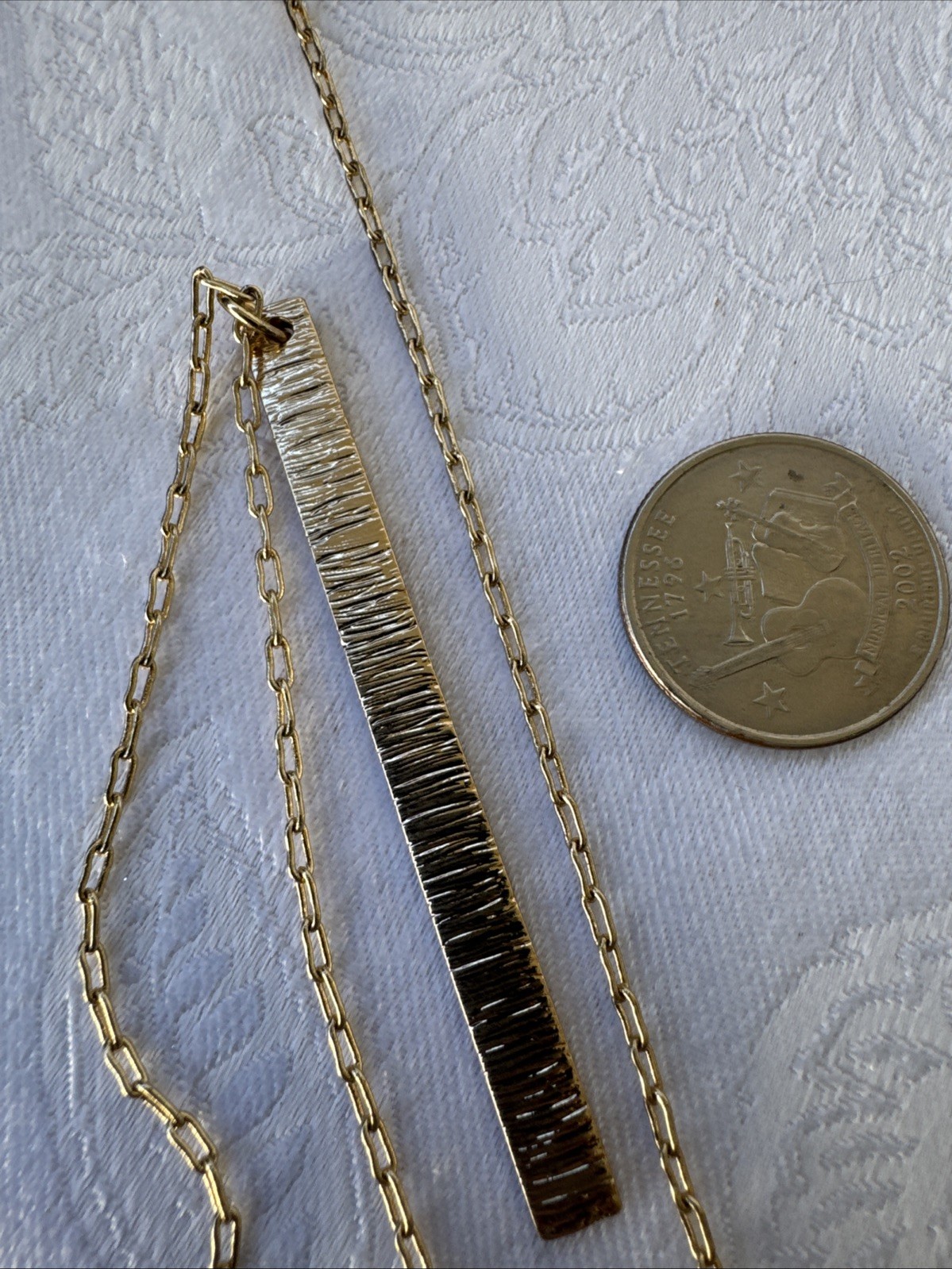 Dainty 17.5″ Drop Chain Bar Charm Pendant Goldtone Statement Necklace NEW