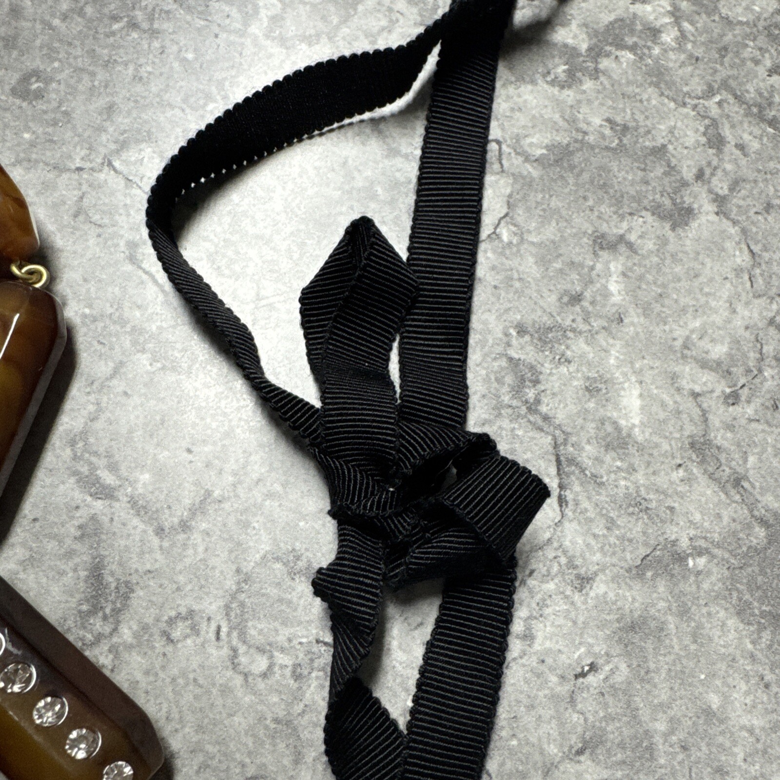 J Crew Bead Necklace Brown Colored Oblong Rhinestones Black Ribbon 36″ NEW gift