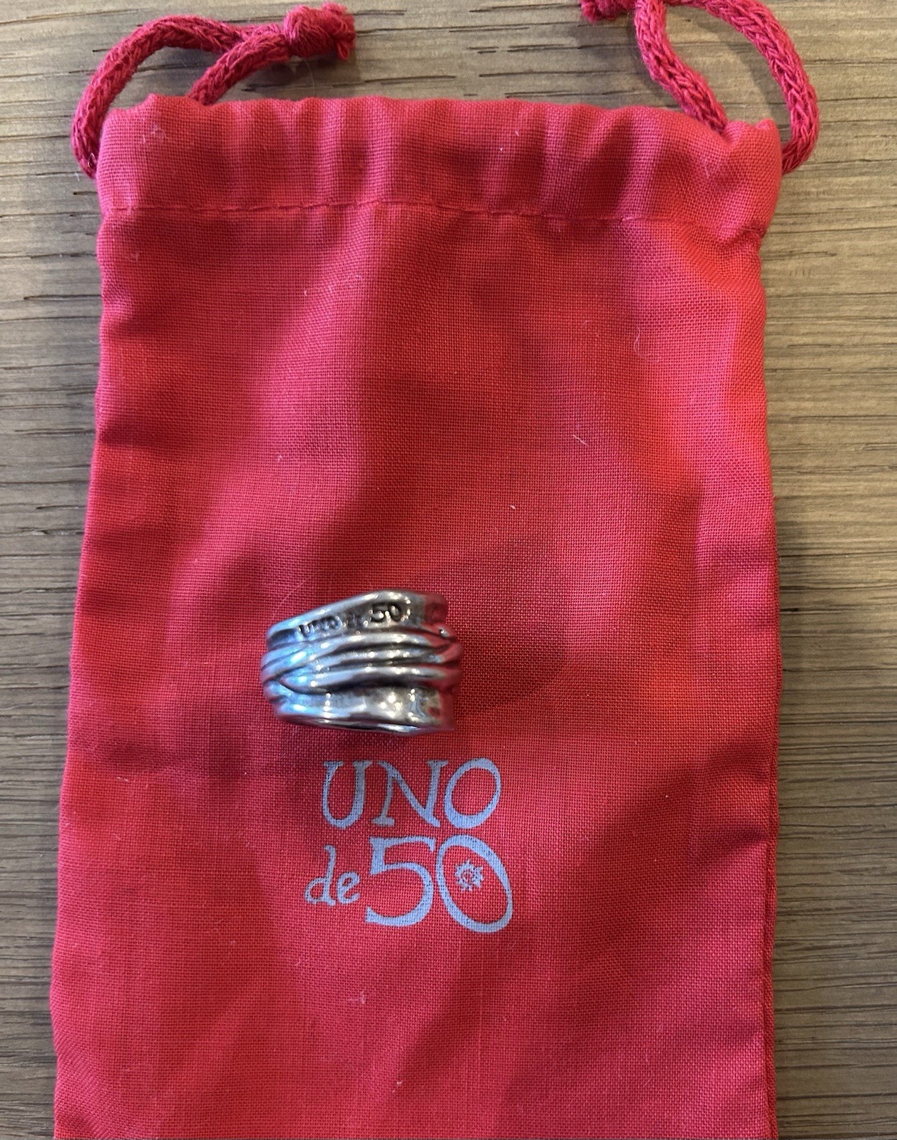 Uno de 50 Silver-Plated Ring
