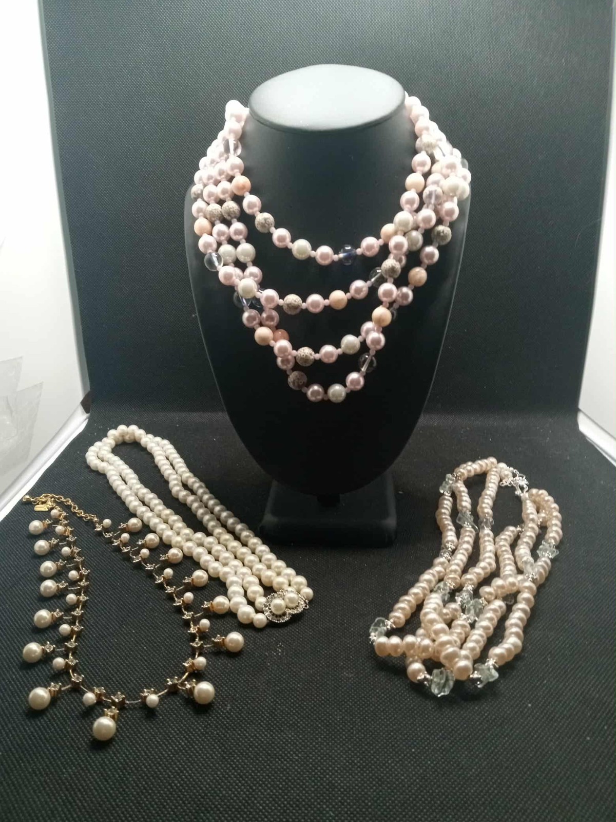 Lot of 4 Beautiful & Elegant Faux Pearl Necklaces Approx. 16″ to 20”