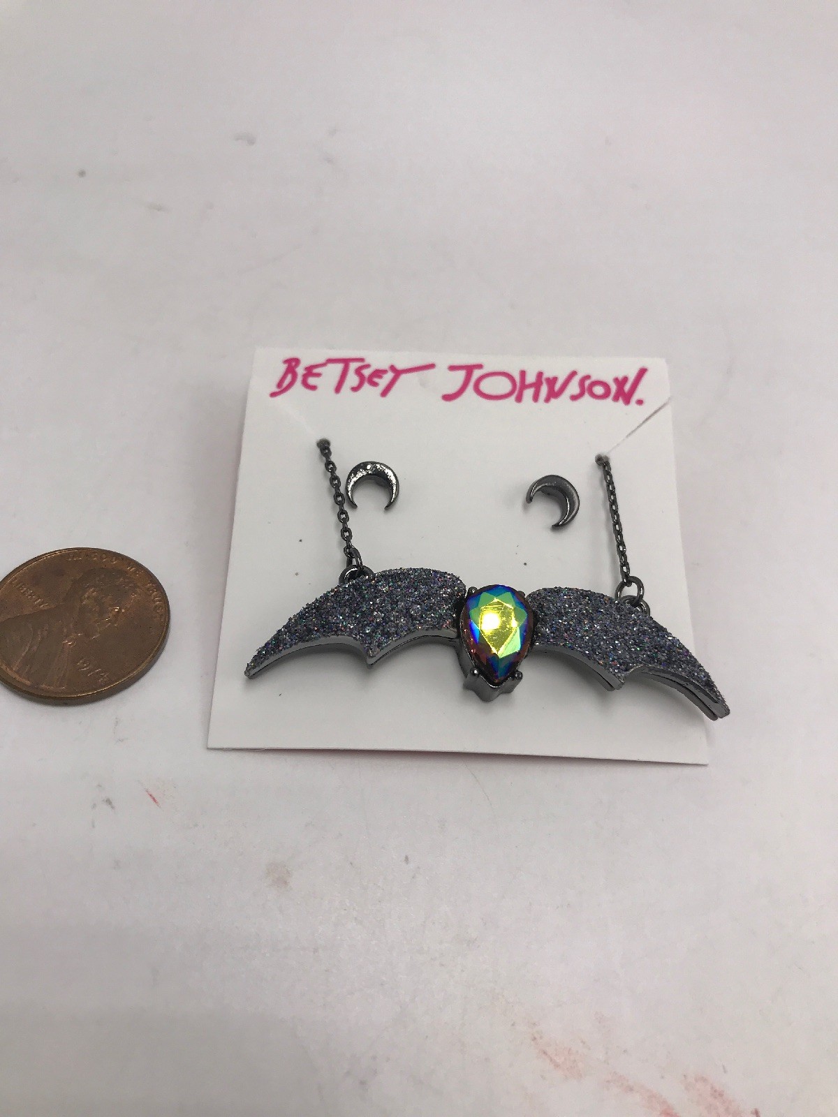 $35 Betsey Johnson DARK MAGIC Bat stud earrings & pendant set K1RE