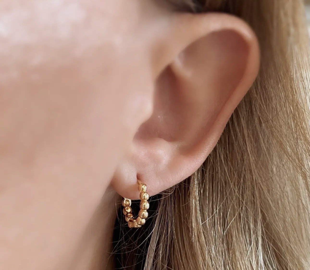 18K Gold Filled Beaded Dainty Hoop Earrings Clicker Hypoallergenic Waterproof