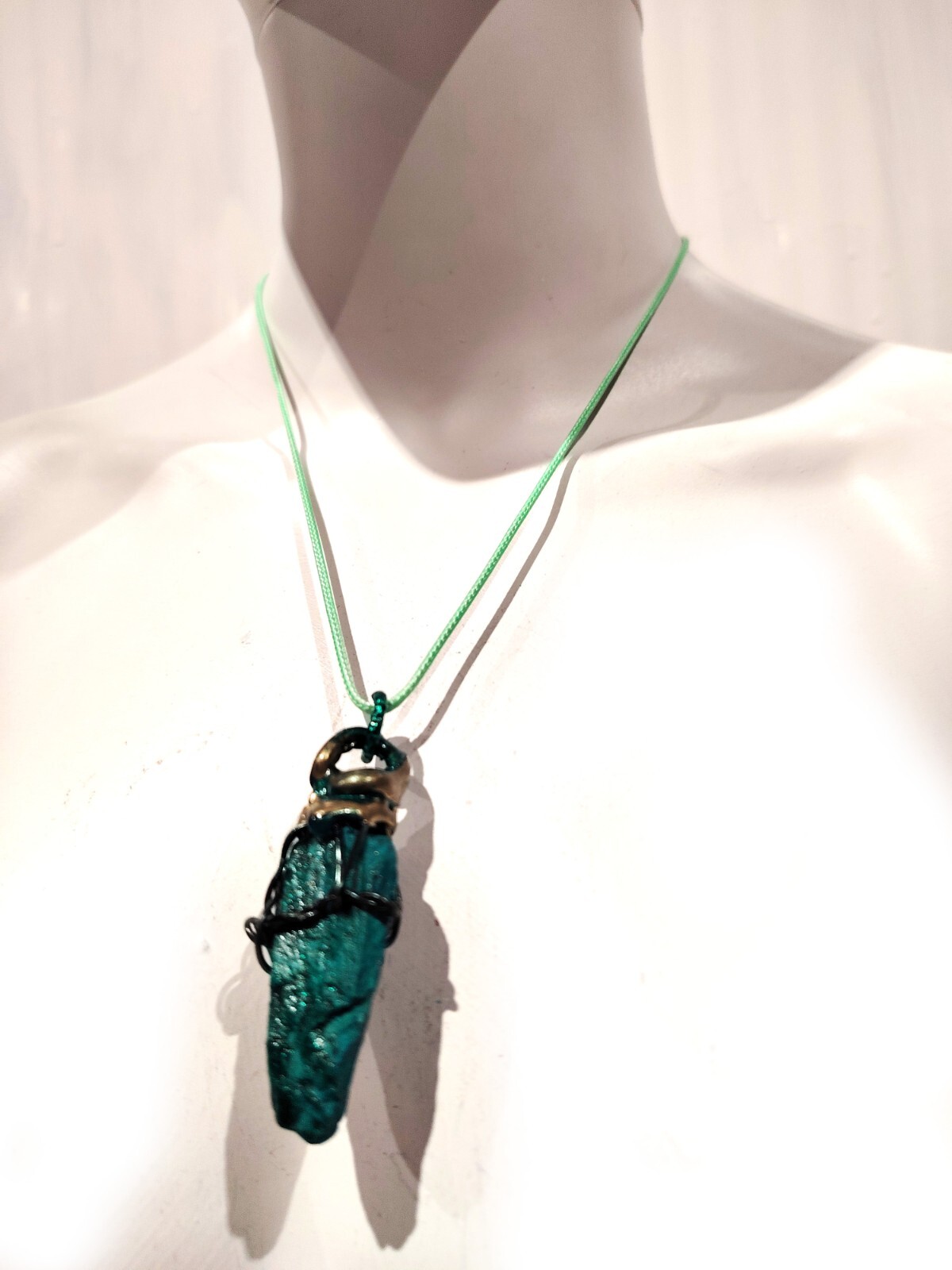 Uncut Gemstone Pendant Necklace Magic Portal Raw Stone Amulet Frog Spirit Witch