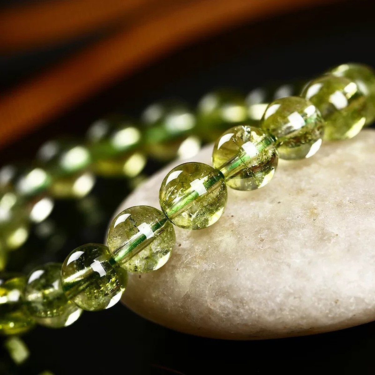 Handmade Natural Peridot Elastic Stretch Bracelet – 8mm Round Gemstone Bead