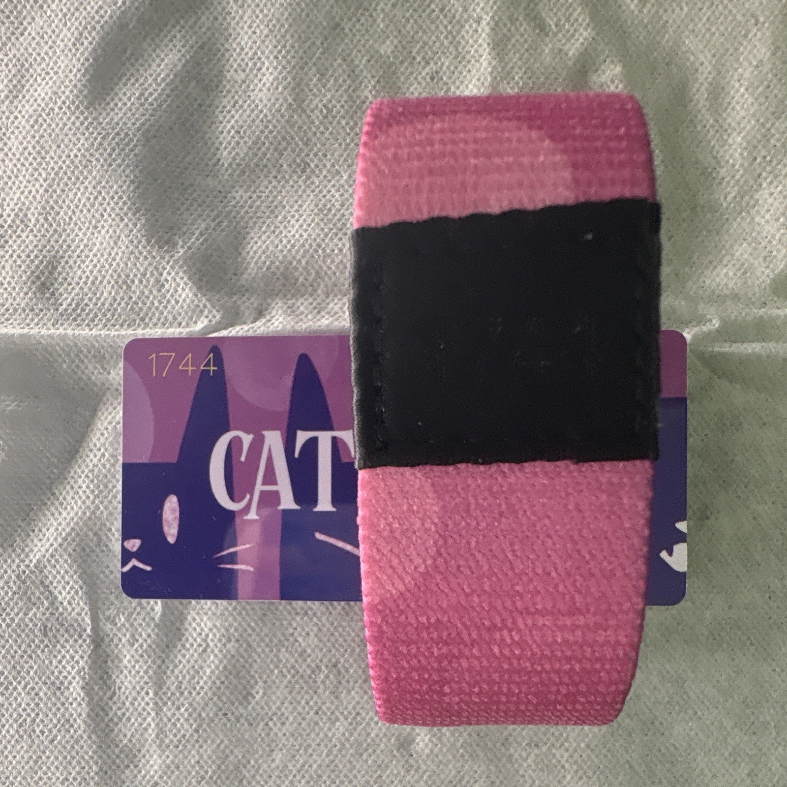 ZOX Multicolor Fabric Wristband “Cat Mom”