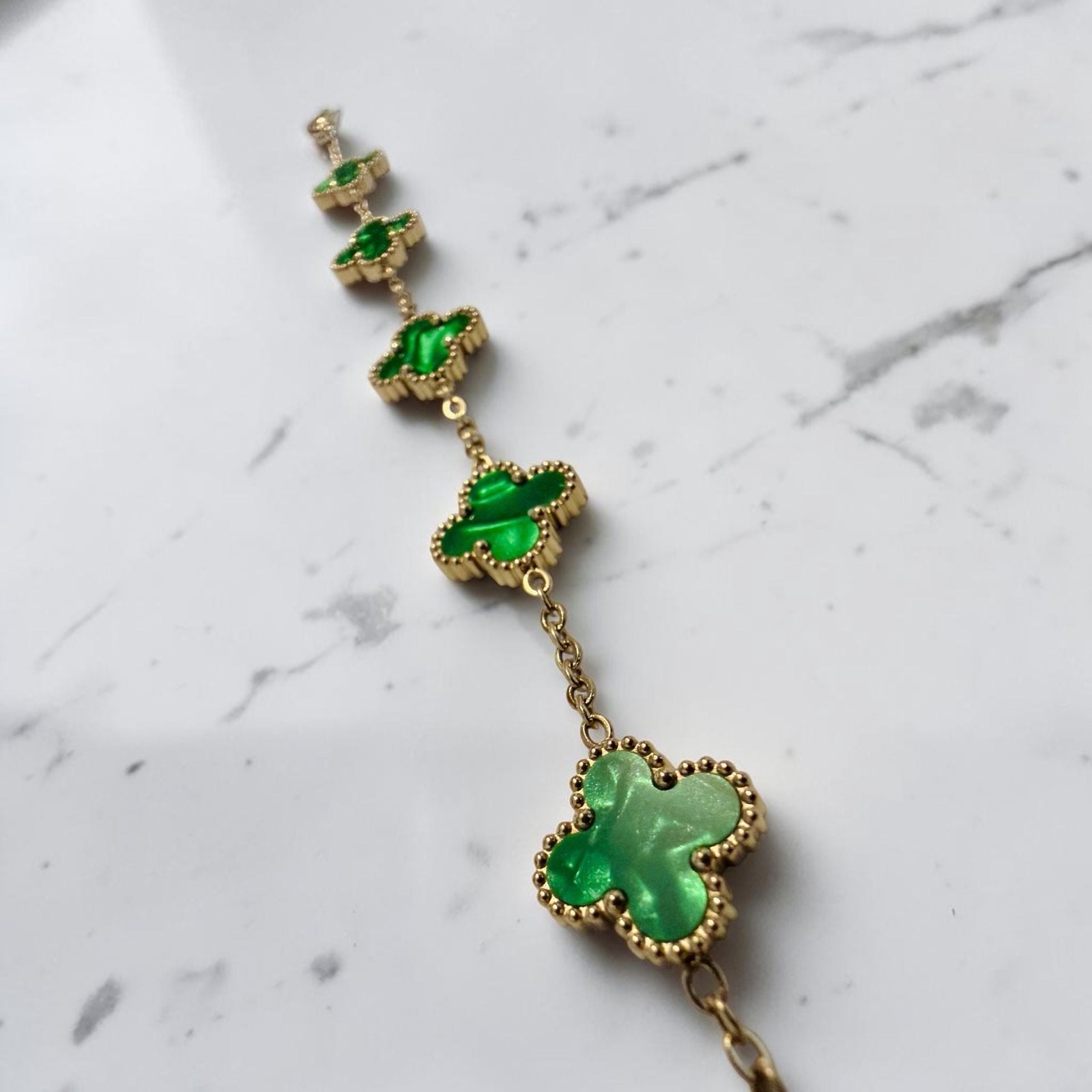 Shimmer Green Clover Bracelet — Gold Stainless Steel