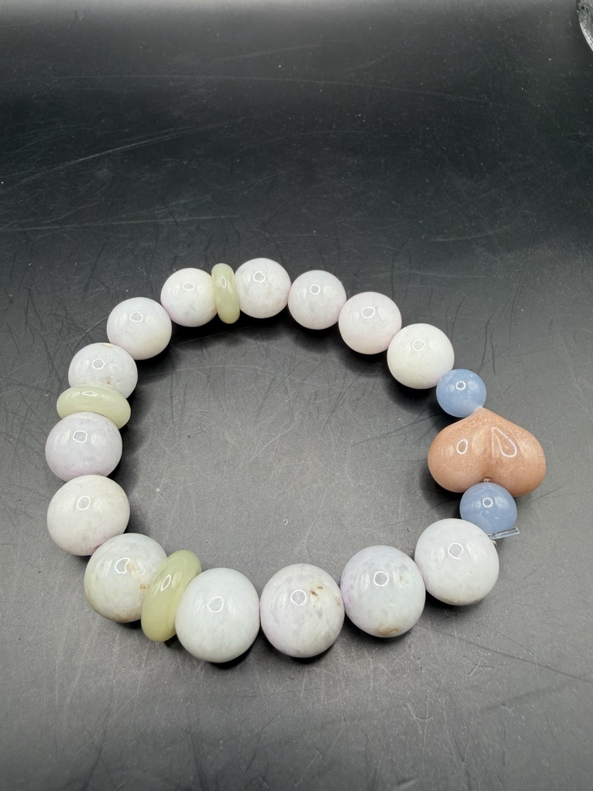 Burma Pink Jade Beaded Bracelet with Heart-Shaped Peach Moonstones