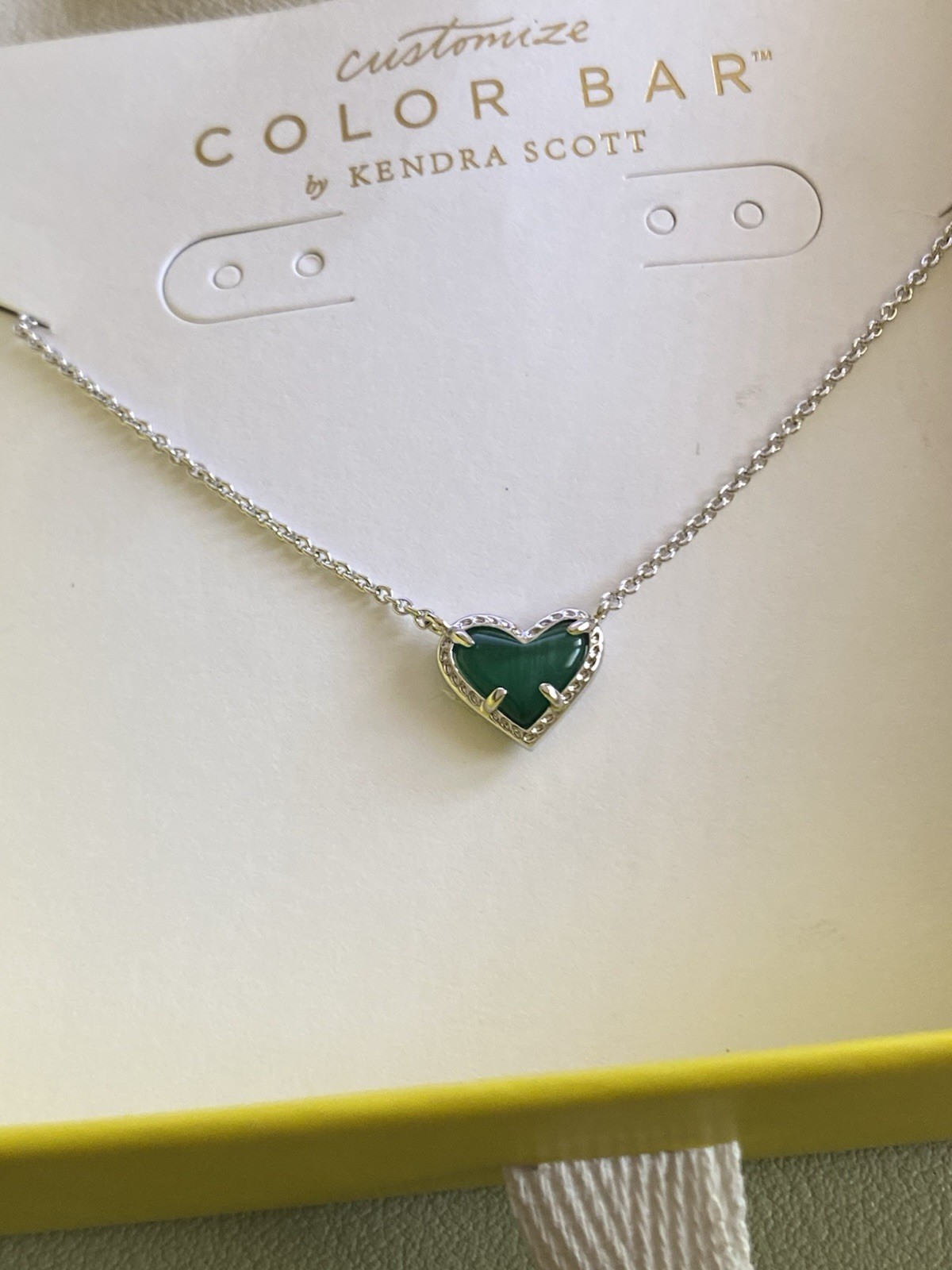 Kendra Scott Ari Green Heart Pendant Silver Color Necklace 16.0 “
