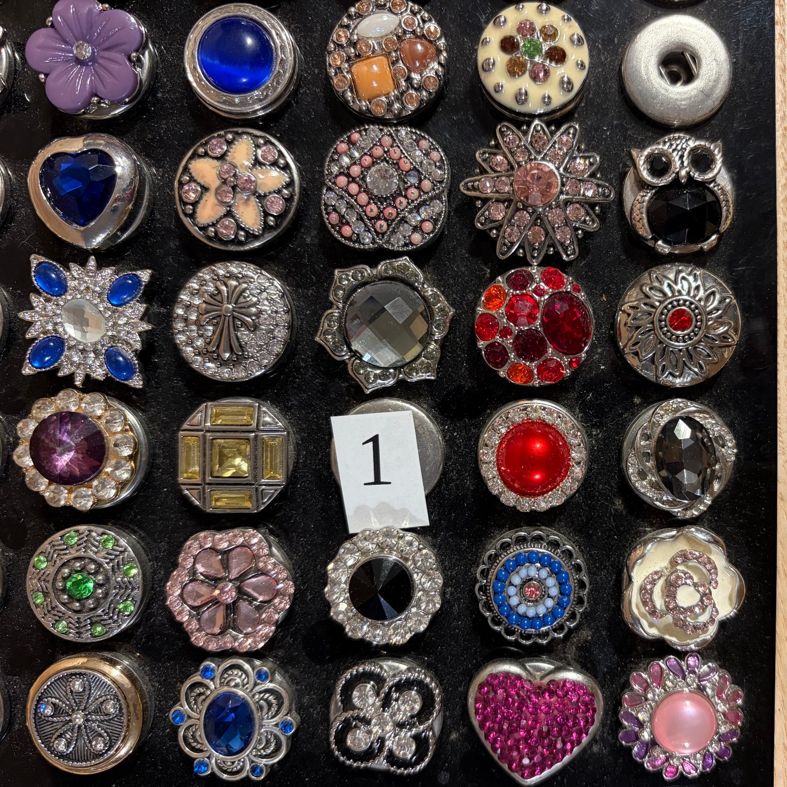 24 18-22mm chunk snap buttons charms jewelry lot