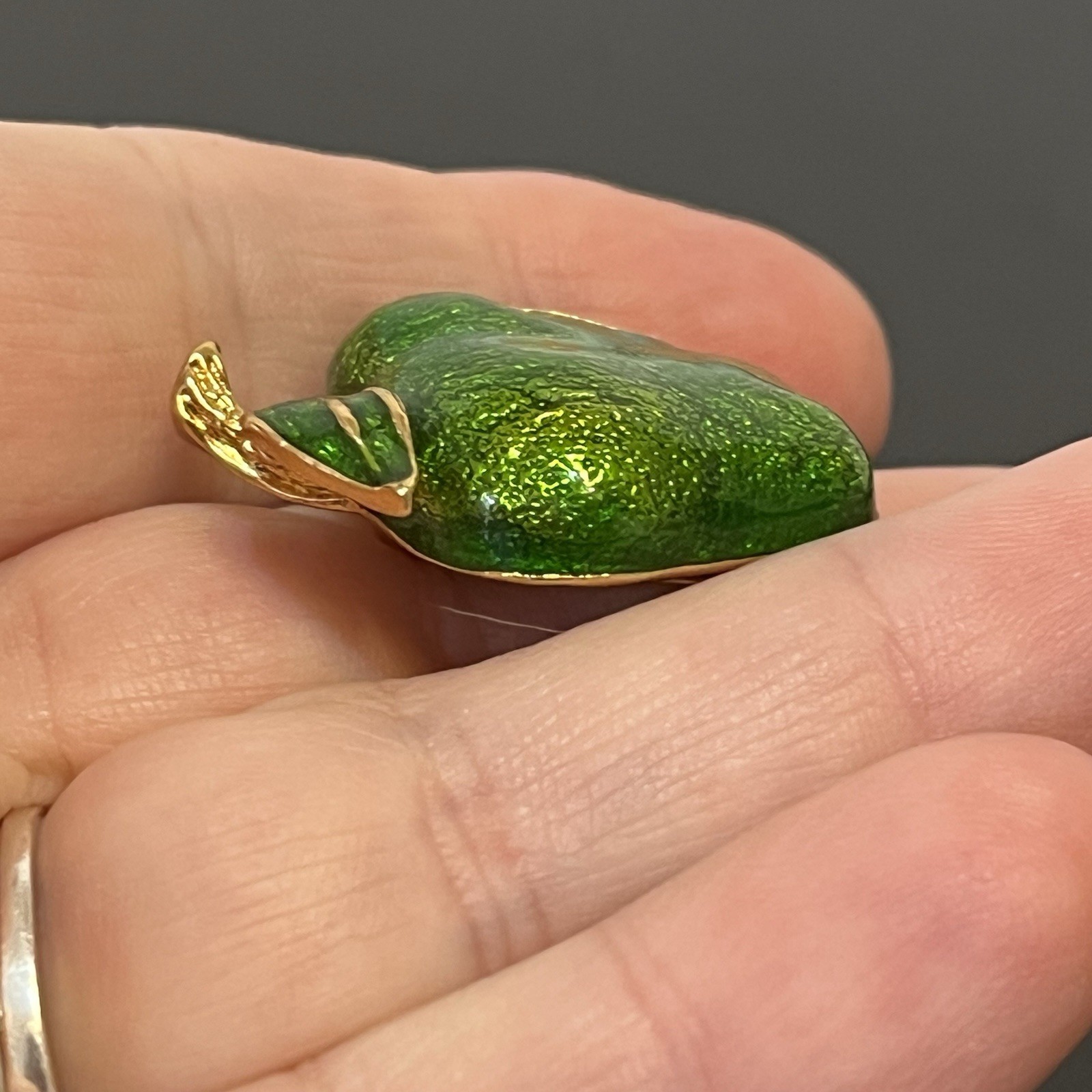 Vintage Green Apple Gold Tone Enamel Brooch Pin Jewelry Fruit Teacher Wicked