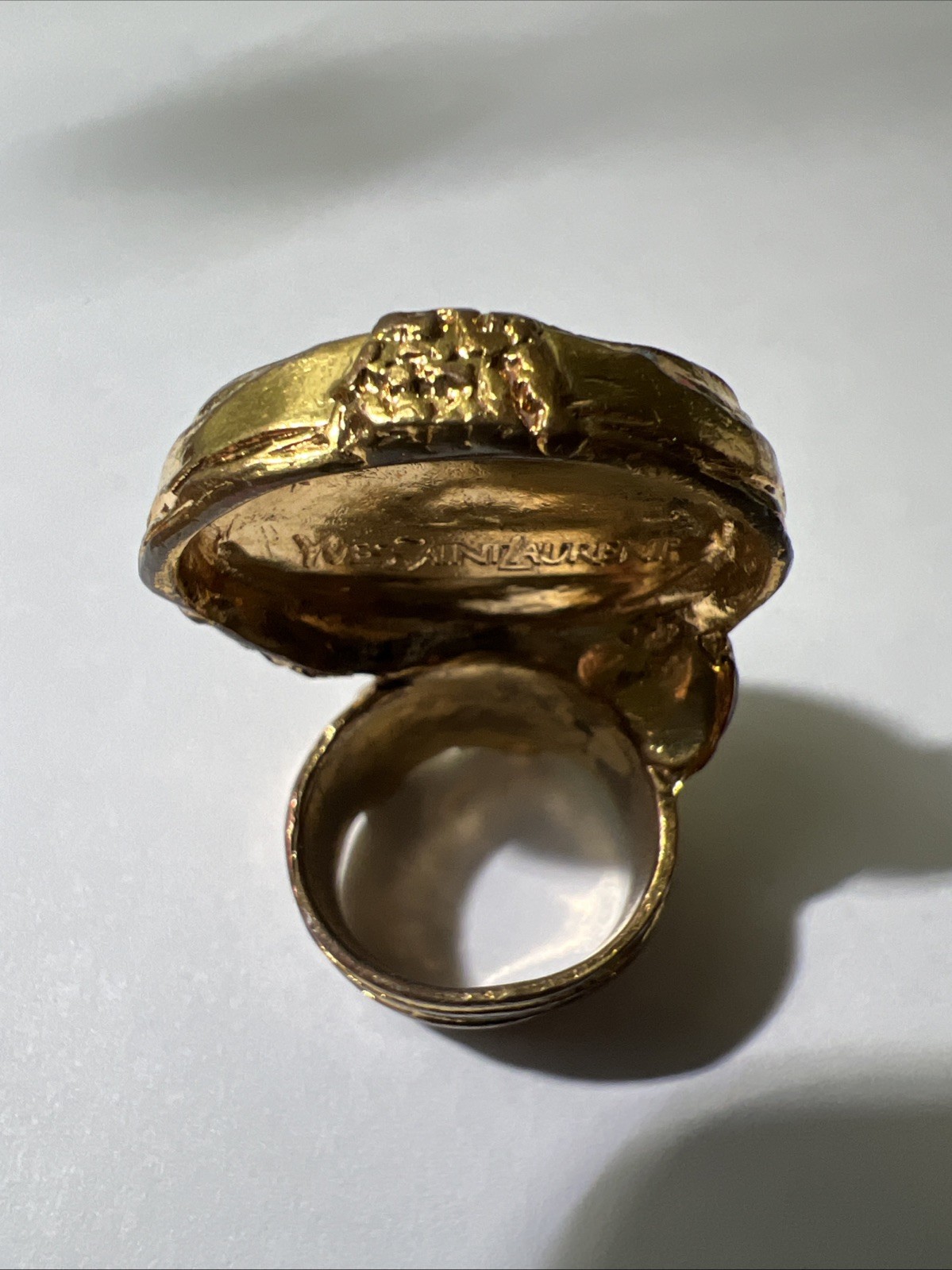 AUTHENTIC YVES SAINT LAURENT RING SIZE 5.5