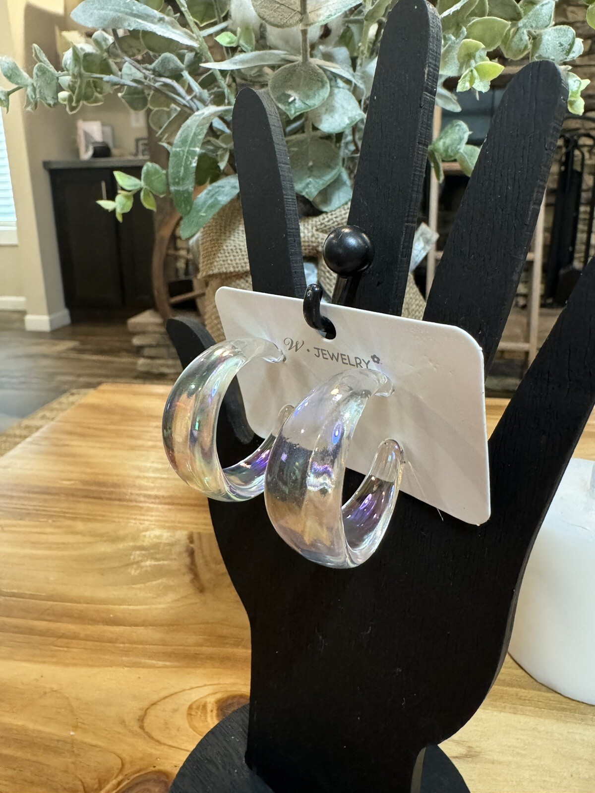 Beautiful Trendy Iridescent Clear C-Shaped Large Acrylic Hoop Earrings BNWTs