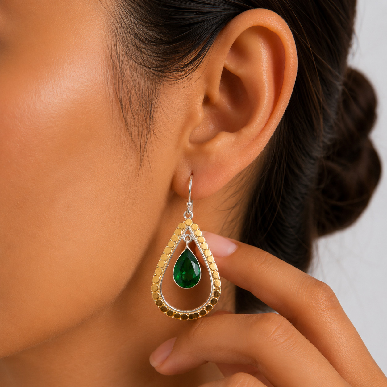 Emerald Gemstone Jewelry 925 Sterling Silver Handmade Jewelry 2.27″ For Women