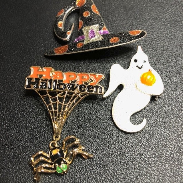 B3230 Lot of 3 Halloween Brooch Pin Set Witch Hat Ghost Spider Enamel Glitter