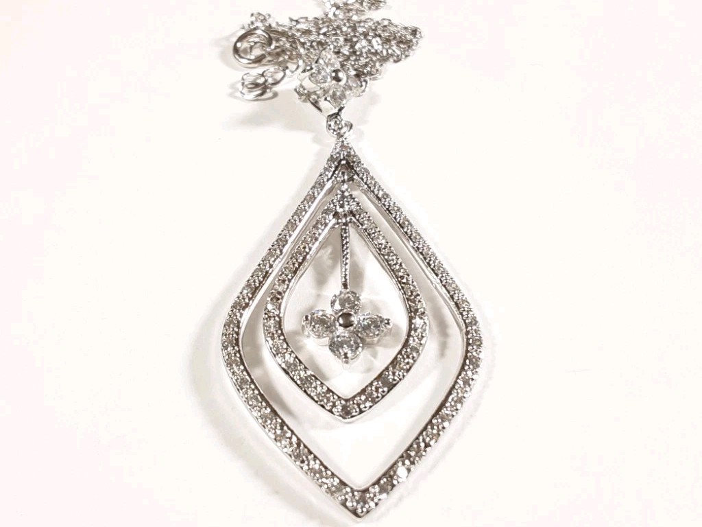 925 STERLING SILVER 16″ CHAIN BOUTIQUE COLLECTION CZ PENDANT 6.2 GRAMS