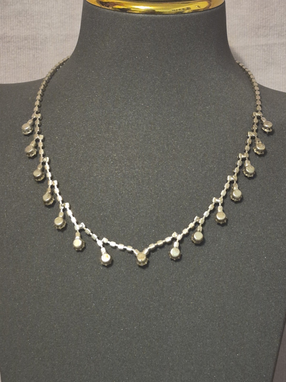 Silver Tone Cable Chain Diamond Shape Circle Blue Rhinestone 16 Inch Necklace