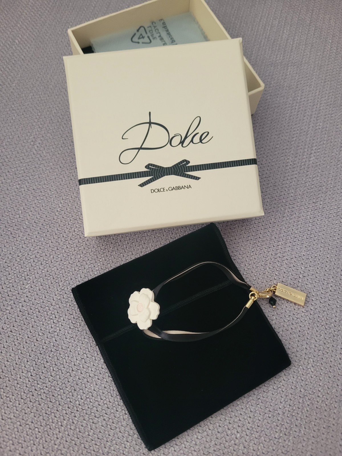 Dolce Gabbana Porcelain Satine Bracelet White Black Flower Rose Camellia
