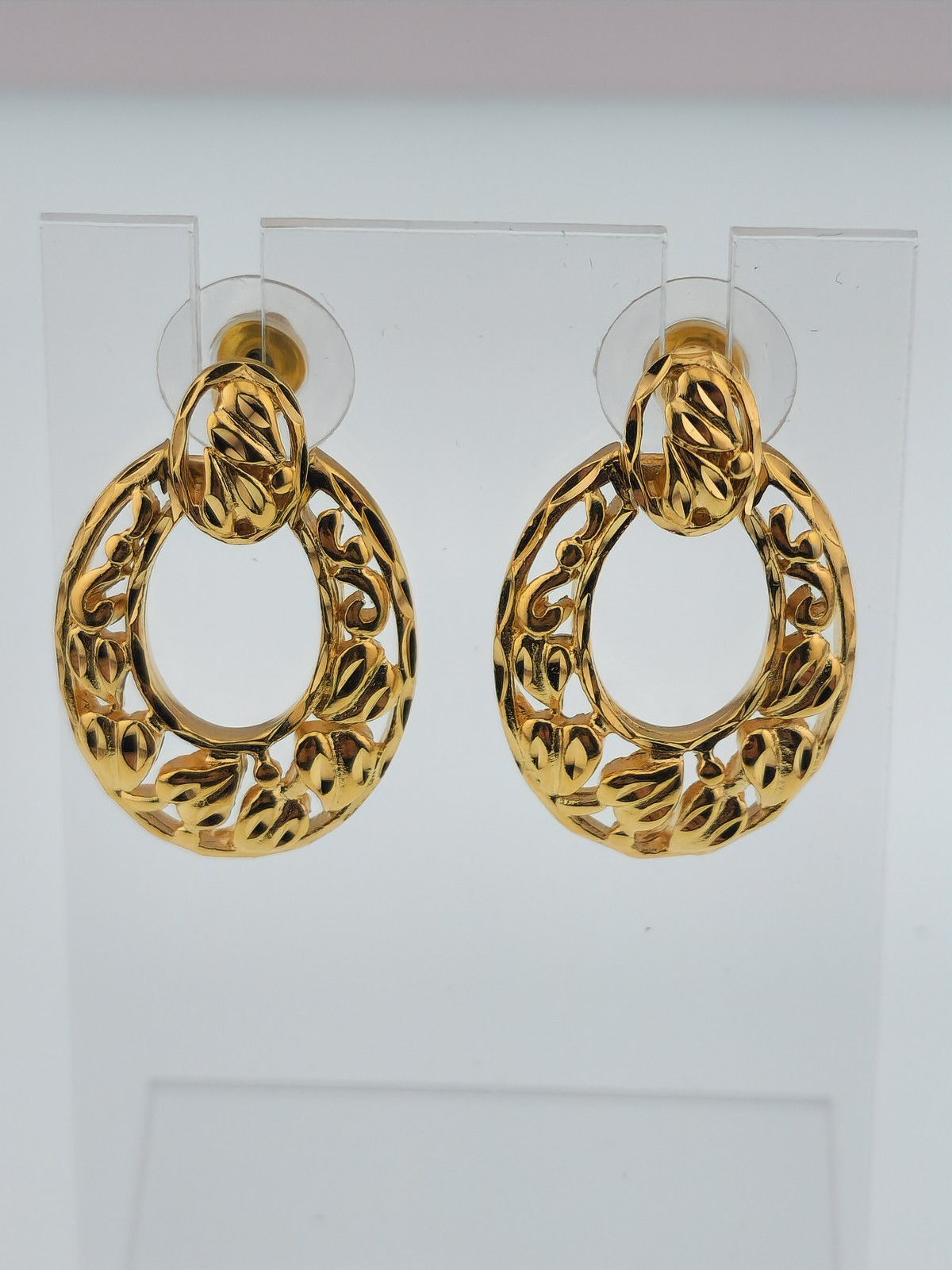 Gold Tone Dangle Drop Filigree Design Post Back Earrings