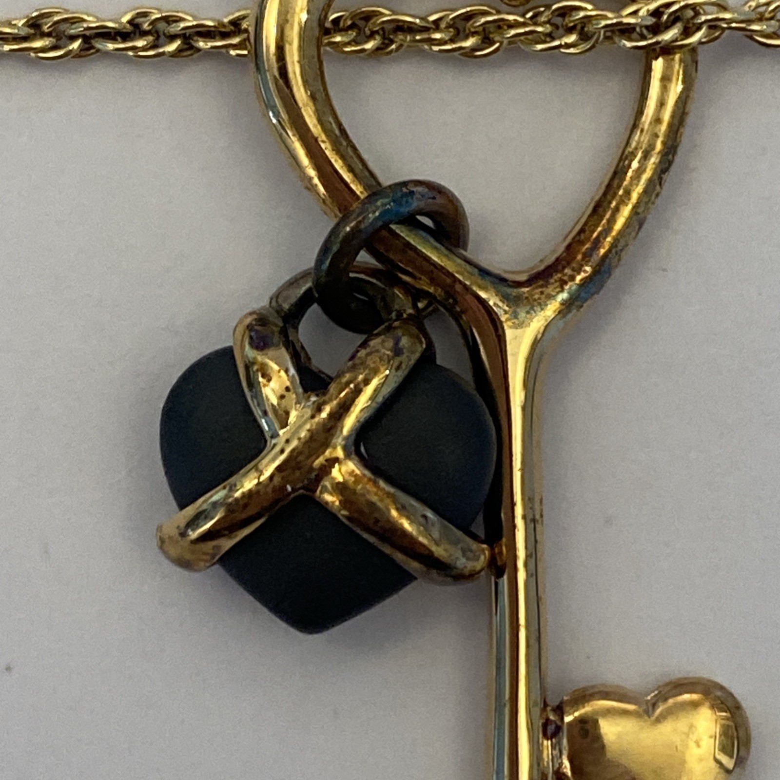 Wedgwood Gold Tone Necklace Key and Black Heart Original box 16in/40cm