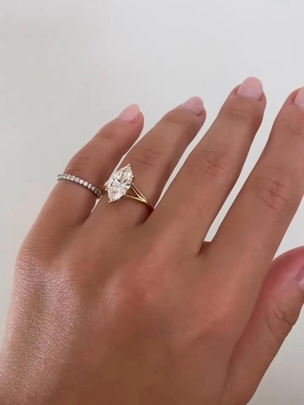 1.50CT Marquise Moissanite Solitaire Engagement Ring, Split Shank Solitaire Ring
