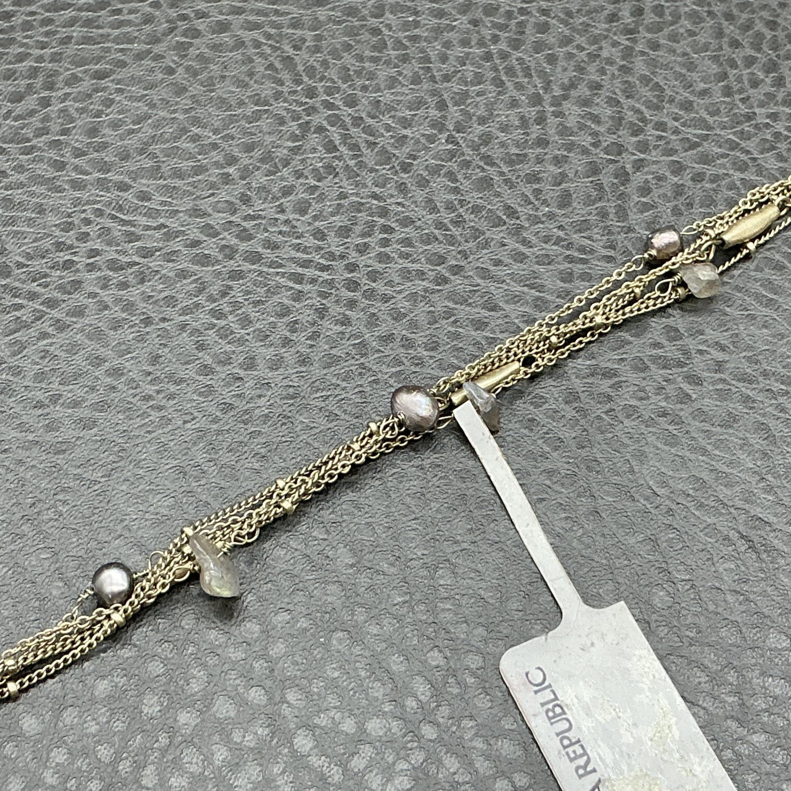 Banana Republic Bracelet Gold Tone Beaded Chain Womens 7.5 In Toggle Strand