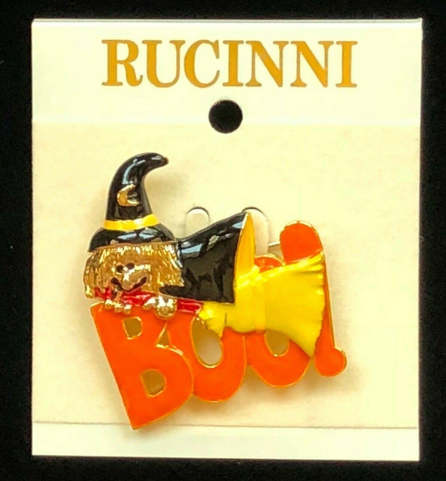 Halloween Pin Witch Flying on Broom BOO Black Hat Cape Gold Face New Rucinni