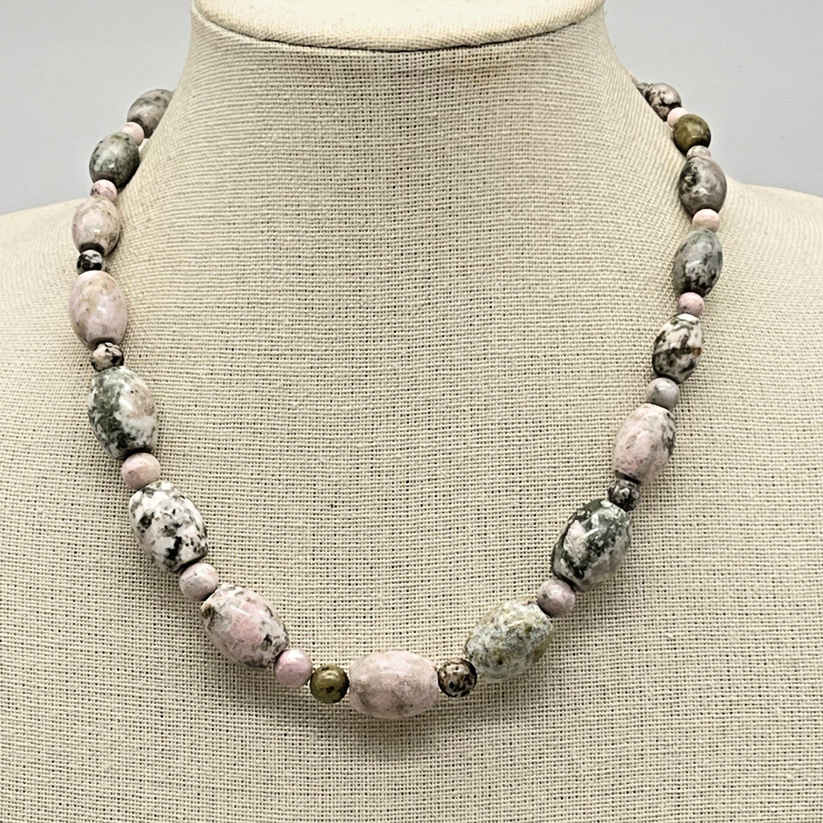 Jay King DTR Necklace Mine Finds Green Pink Rhodonite Beads Sterling Clasp 18″