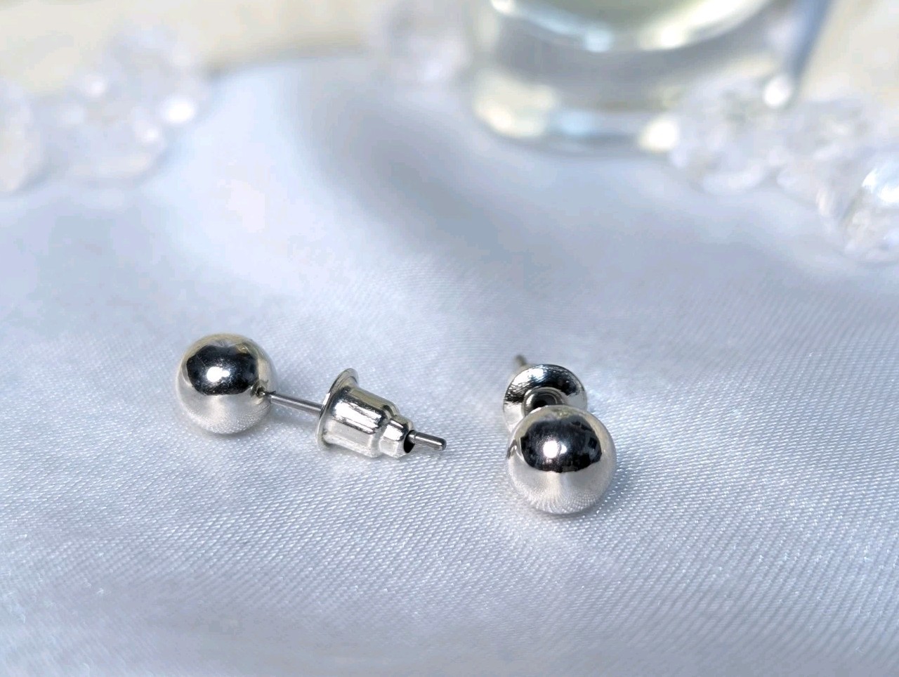 NEW Earrings Silver 🥈 Ball Studs Earrings With Silver Backs Fashionable Jewelry