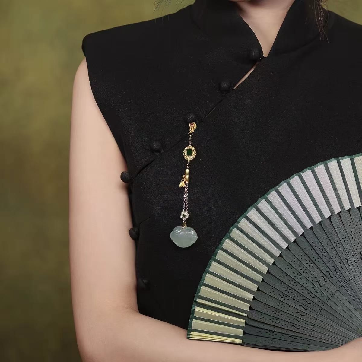 Chinese Style Long Tassel Brooch, Qipao Horse Face Skirt Waist Pendant