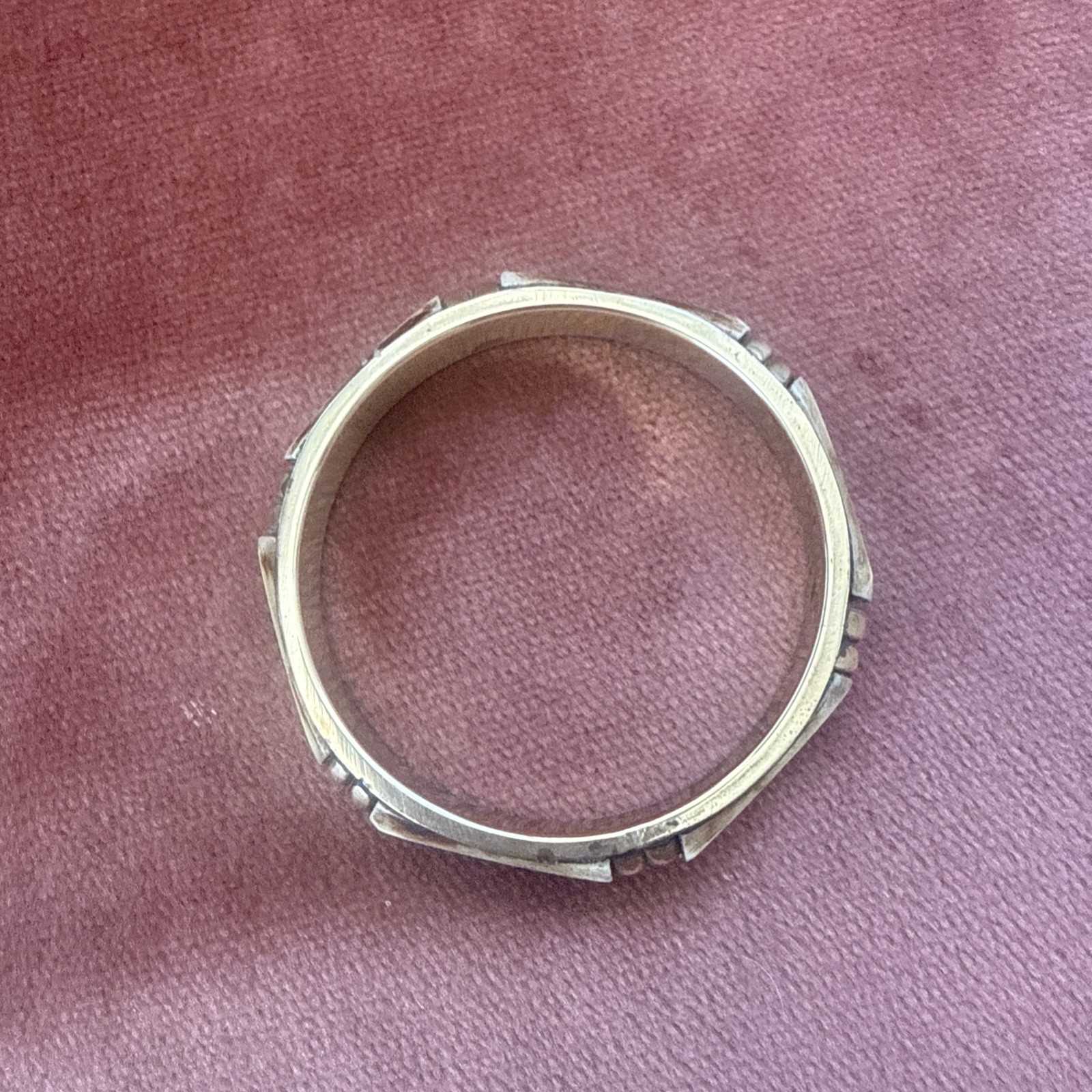 VINTAGE ! REAL BONE & Solid BRASS BANGLE BRACELET GOLD Tone