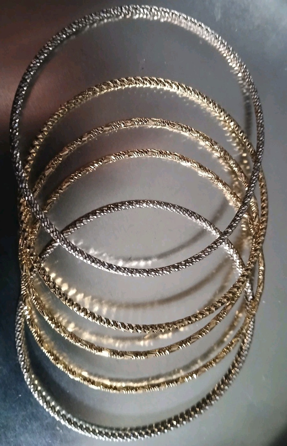 Set Of 5 Multi-Tone Gold & Silver Diamond Cut Stackable Bangle Bracelets