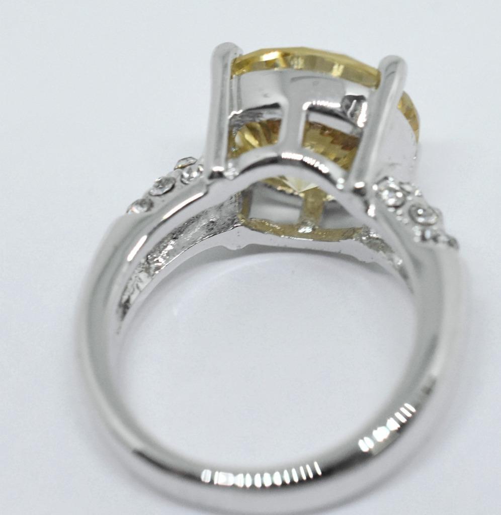 Ladies Designer Signed NWOT Yellow & Clear Crystal Stainless Steel Cocktail Ring
