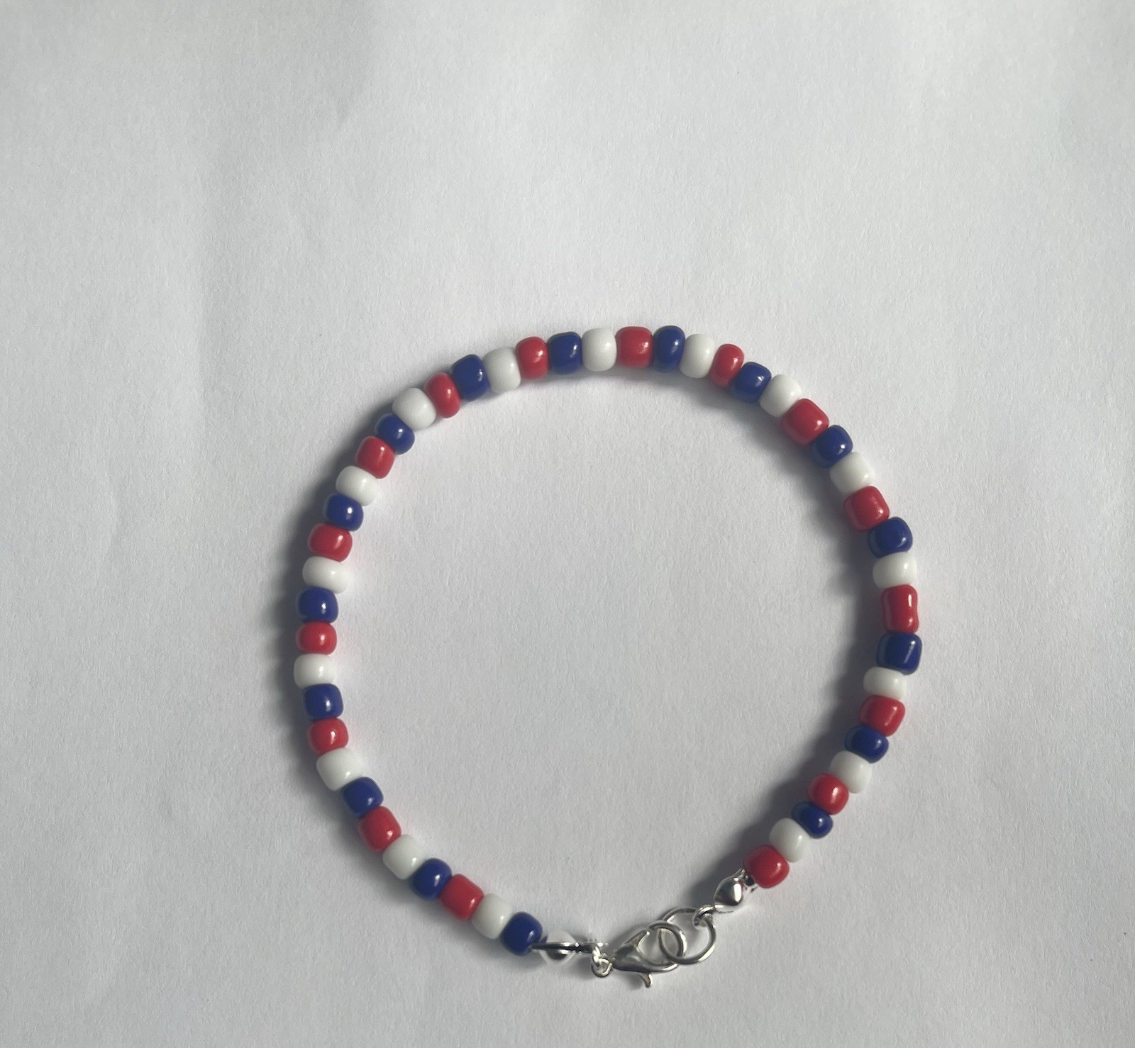 NEW Fashion Jewelry Patriotic Red White Blue Beaded Stackable Bracelet Set of 6
