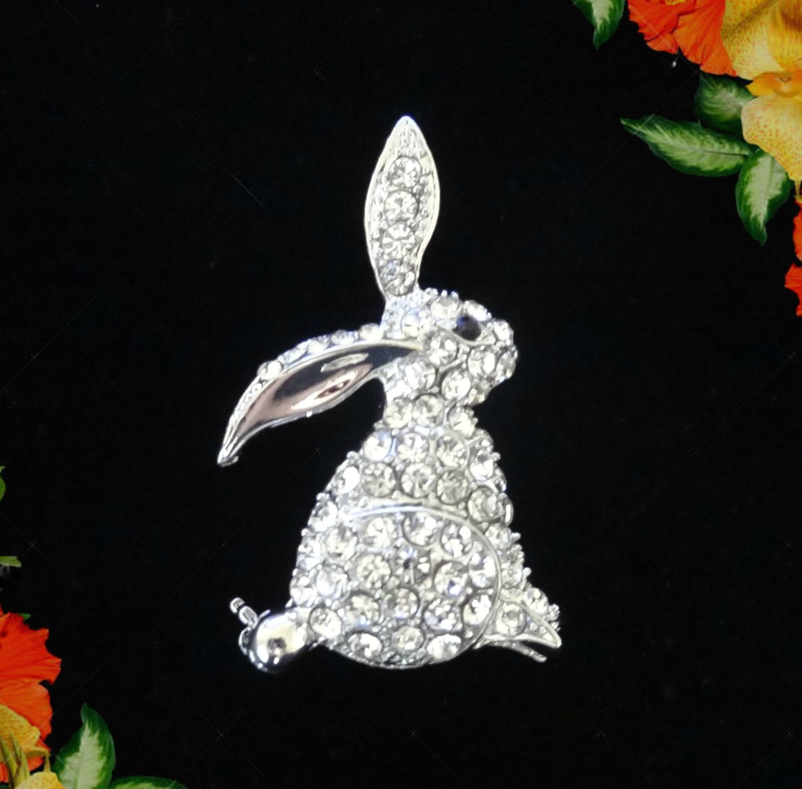 CLEAR WHITE RHINESTONE EASTER BUNNY RABBIT SILVER BROOCH PIN~CUTE SPRING GIFT