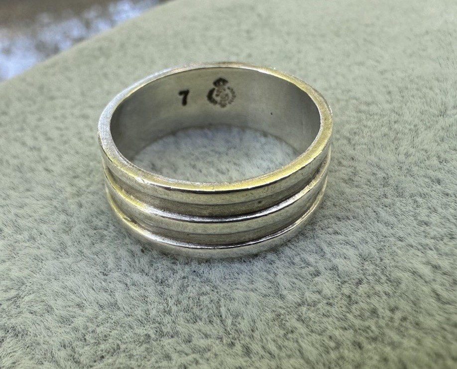 VTG Premier Designs Sterling Silver 925 Band Ring Size 7 3.9 grams